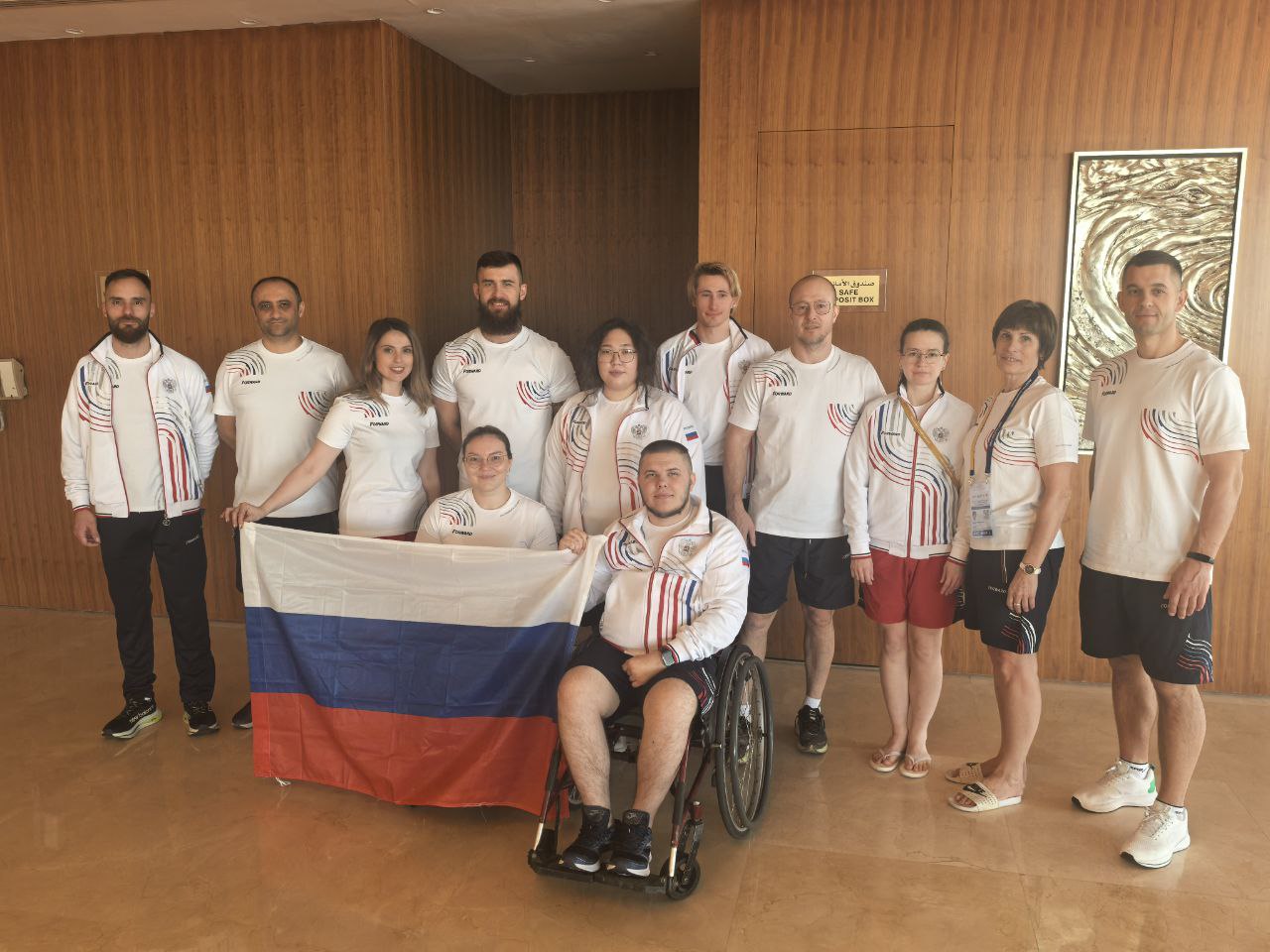 Спортсмены с поражением опорно-двигательного аппарата успешно добрались до Дубаи для участия в международных соревнованиях по лёгкой атлетике!   