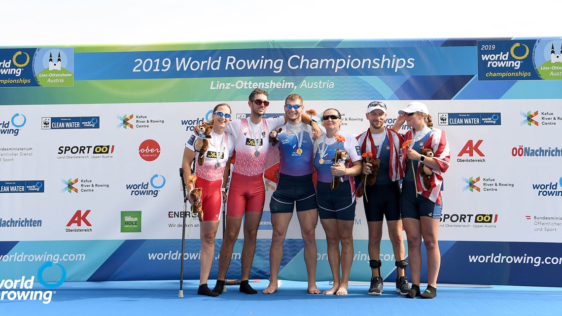 Золотую медаль и 2 квоты на участие в ПИ-2020 завоевала сборная команда России по академической гребле спорта лиц с ПОДА по итогу 6 дней чемпионата мира в Австрии