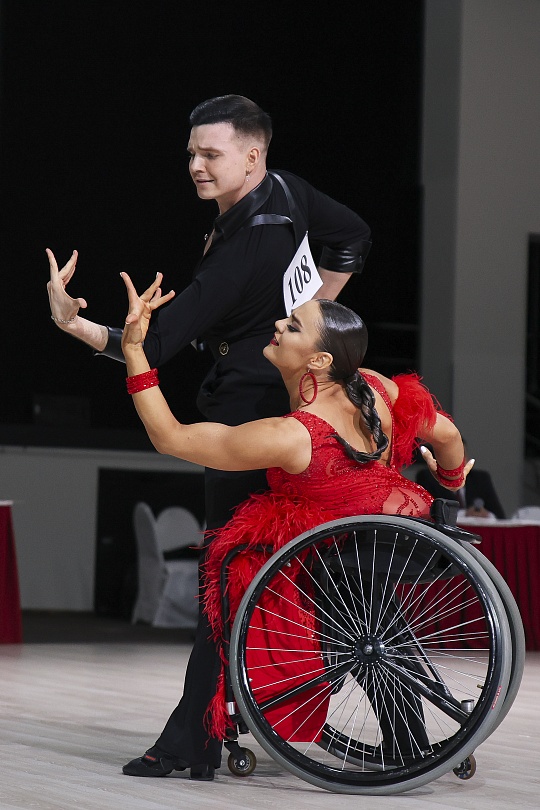 Танцы на колясках