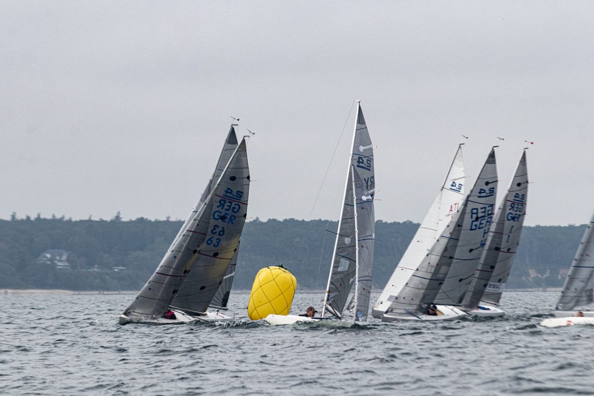 Парусный спорт